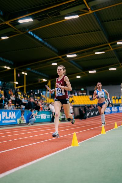 Vera Coutellier (ASV Köln e. V.) waehrend der 55. Deutsche Jugend-Hallenmeisterschaften U20 am 24.02.2024 in der Helmut-Körnig-Halle in Dortmund