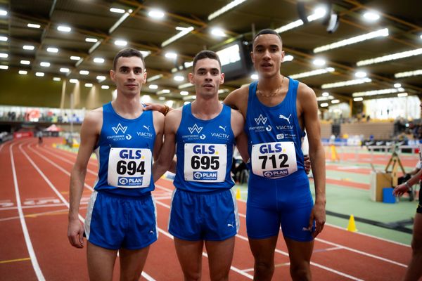 Constantin Feist (TV Wattenscheid 01), Maximilian Feist (TV Wattenscheid 01), Florian Zittel (TV Wattenscheid 01) waehrend der 55. Deutsche Jugend-Hallenmeisterschaften U20 am 24.02.2024 in der Helmut-Körnig-Halle in Dortmund