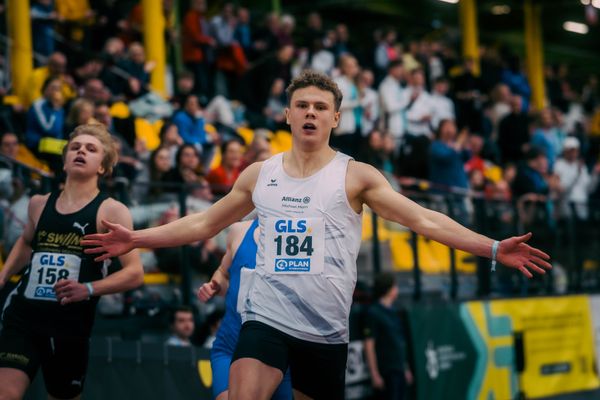 Jakob Kemminer (TSV Ochenbruck) waehrend der 55. Deutsche Jugend-Hallenmeisterschaften U20 am 25.02.2024 in der Helmut-Körnig-Halle in Dortmund