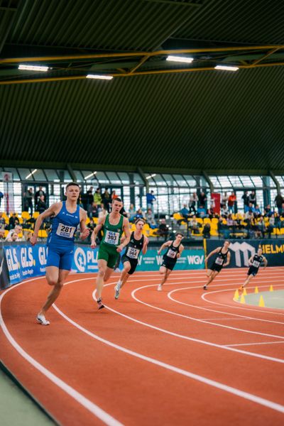 Michal Fatyga (SC Neubrandenburg), Max Husemann (Eintracht Hildesheim), Lucien Berger (Sportclub Magdeburg e.V.) waehrend der 55. Deutsche Jugend-Hallenmeisterschaften U20 am 25.02.2024 in der Helmut-Körnig-Halle in Dortmund