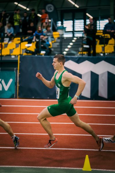 Max Husemann (Eintracht Hildesheim) im 400m Finale waehrend der 55. Deutsche Jugend-Hallenmeisterschaften U20 am 25.02.2024 in der Helmut-Körnig-Halle in Dortmund