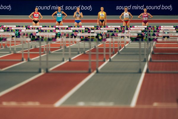 Verena Mayr (AUT/Austria), Saga Vanninen (FIN/Finland), Yuliya Loban (UKR/Ukraine), Bianca Salming (SWE/Sweden), Szabina Szucs (HUN/Hungary), Chari Hawkins (USA/United States of America) am 01.03.2024 bei den World Athletics Indoor Championships in Glasgow (Schottland / Vereinigtes Königreich)