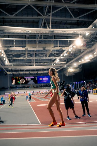 Sharlene Mawdsley (IRL/Ireland) im 400m Vorlauf am 01.03.2024 bei den World Athletics Indoor Championships in Glasgow (Schottland / Vereinigtes Königreich)