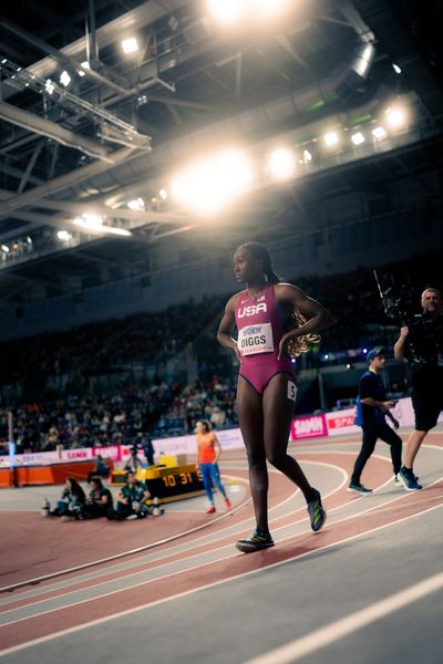 Talitha Diggs (USA/United States of America) im 400m Vorlauf am 01.03.2024 bei den World Athletics Indoor Championships in Glasgow (Schottland / Vereinigtes Königreich)