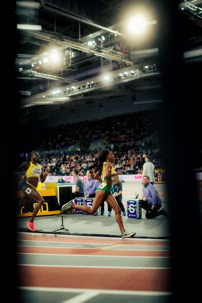 Natoya Goule-Toppin (JAM/Jamaica) im 800m Halbfinale am 02.03.2024 bei den World Athletics Indoor Championships in Glasgow (Schottland / Vereinigtes Königreich)