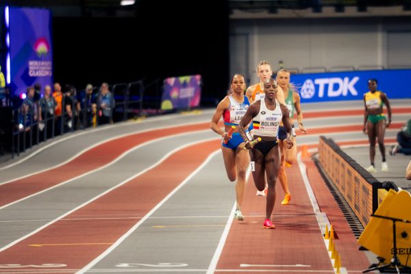 Cynthia Bolingo (BEL/Belgium) vor Bailey Lear (USA/United States of America) und Femke Bol (NED/Netherlands) am 03.03.2024 bei den World Athletics Indoor Championships in Glasgow (Schottland / Vereinigtes Königreich)