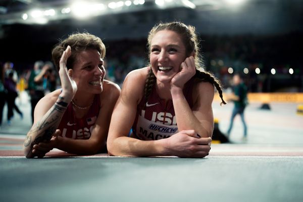 Nikki Hiltz (USA/United States of America), Emily Mackay (USA/United States of America) am 03.03.2024 bei den World Athletics Indoor Championships in Glasgow (Schottland / Vereinigtes Königreich)