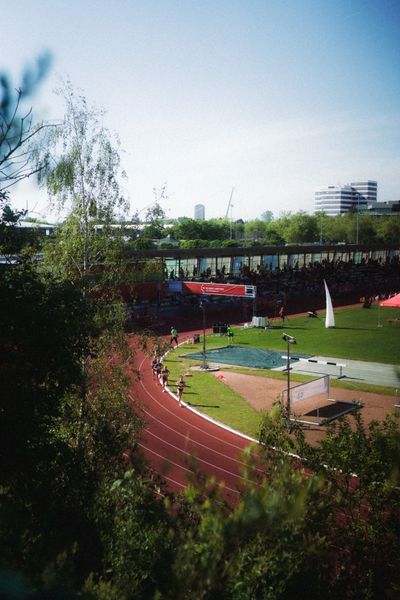 am 11.05.2024 während der 8. PUMA NITRO Lange Laufnacht im Carl-Kaufmann-Stadion in Karlsruhe