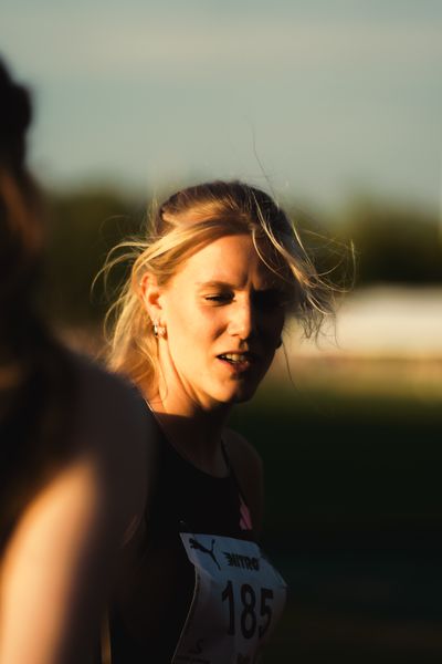 Majtie Kolberg (GER/LG Kreis Ahrweiler) am 11.05.2024 während der 8. PUMA NITRO Lange Laufnacht im Carl-Kaufmann-Stadion in Karlsruhe