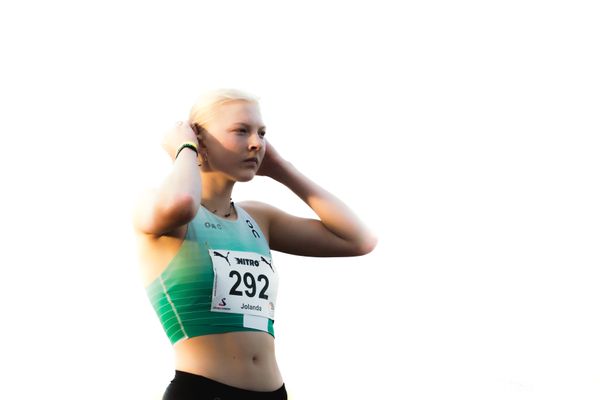 Jolanda Kallabis (GER/FT 1844 Freiburg) am 11.05.2024 während der 8. PUMA NITRO Lange Laufnacht im Carl-Kaufmann-Stadion in Karlsruhe