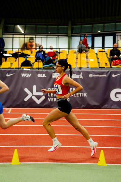 Anna Malena Wolff López (Braunschweiger Laufclub) waehrend den deutschen Jugend-Hallenmeisterschaften U20 am 15.02.2025 in der Helmut-Körnig-Halle in Dortmund