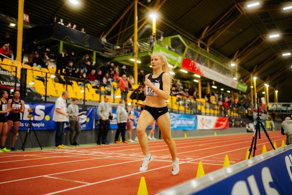 Stephanie Kitz (Cologne Athletics) waehrend den deutschen Jugend-Hallenmeisterschaften U20 am 15.02.2025 in der Helmut-Körnig-Halle in Dortmund