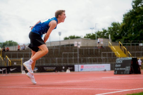 Aaron Funck (TV Jahn Walsrode) beim Speerwurfwaehrend der U16-/U23-DM am 06.07.2025 im Donaustadion in Ulm