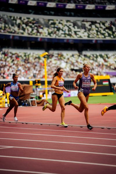 Angelina Napoleon (USA), Gesa Felicitas Krause (GER) during the World Athletics Championships on 15.09.2025 in Tokyo.