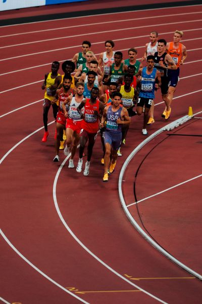 Mohamed Abdilaahi (GER, Reed Fischer (USA), Jimmy Gressier (FRA), Niels Laros (NED), Jakob Ingebrigtsen (NOR), Cornelius Kemboi (KEN) during the World Athletics Championships on 19.09.2025 in Tokyo.
