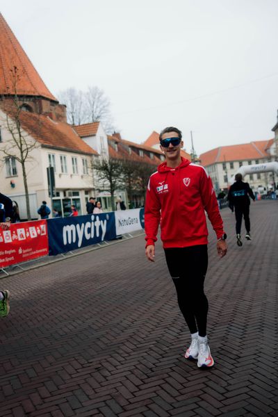 Artur Beimler (LC Cottbus) am 08.03.2026 bei den Deutschen Meisterschaften 10 km Straße in Uelzen