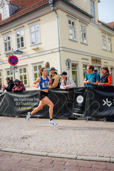 Hanna Klein (LAV Stadtwerke Tübingen) am 08.03.2026 bei den Deutschen Meisterschaften 10 km Straße in Uelzen