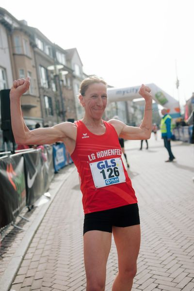 Tanja Saretzki (LG Hohenfels) am 08.03.2026 bei den Deutschen Meisterschaften 10 km Straße in Uelzen