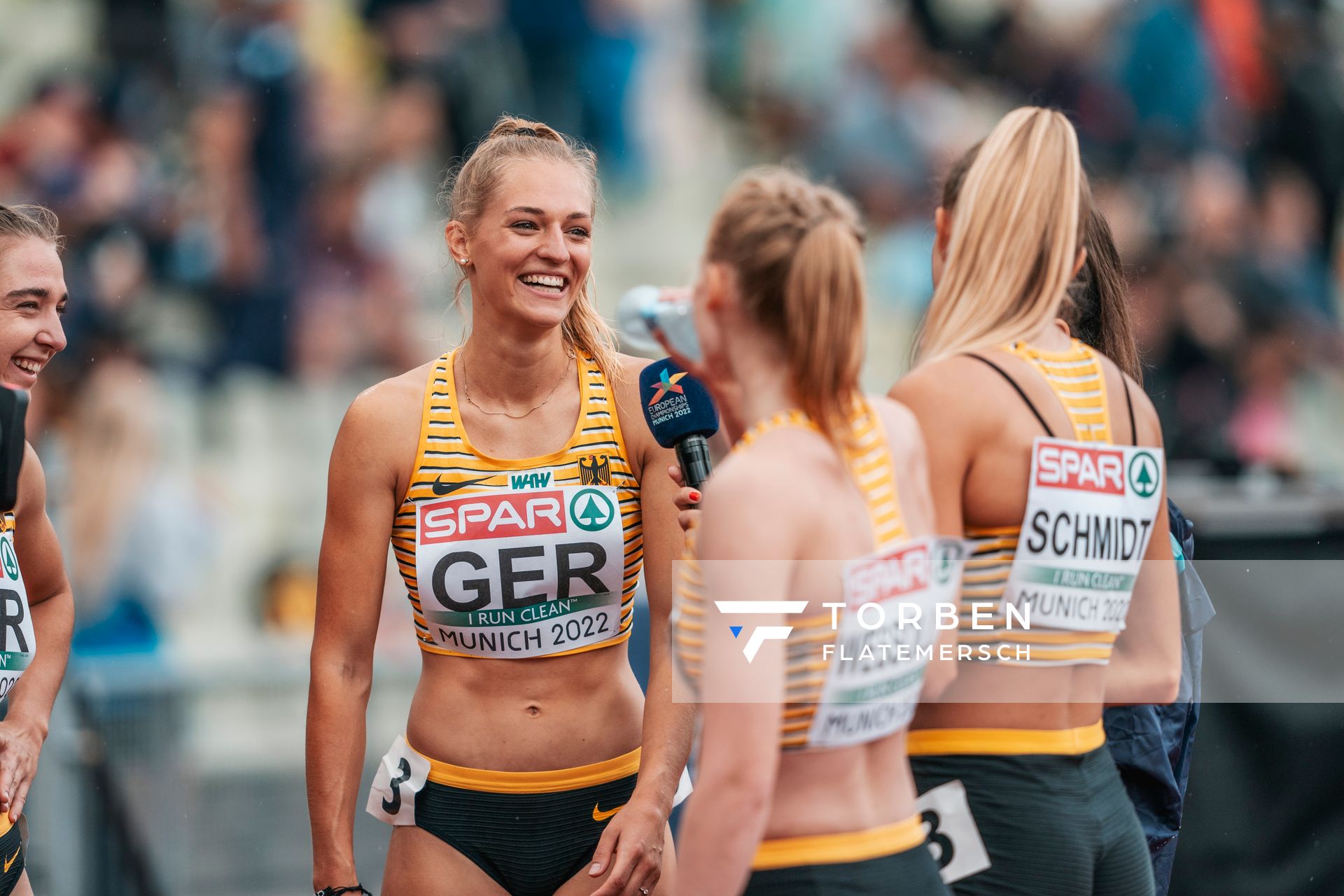 Luna Thiel (GER) in der 4x400m Staffel von Deutschland am 19.08.2022 bei den Leichtathletik-Europameisterschaften in Muenchen