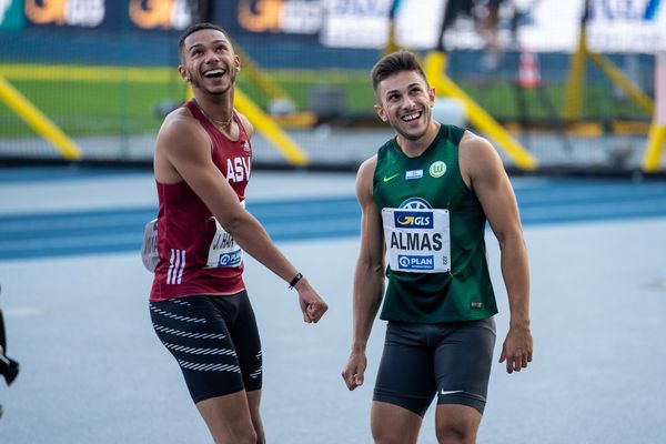 Deutscher Meister Deniz Almas (VfL Wolfsburg) und Vizemeister Joshua Hartmann (ASV Koeln) ueber 100m am 08.08.2020 waehrend den deutschen Leichtathletik-Meisterschaften 2020 im Eintracht-Stadion in Braunschweig