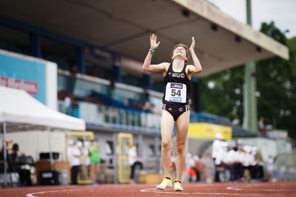 Blanka Doerfel (SCC Berlin) gewinnt die 5000m am 27.06.2021 waehrend den deutschen U23 Leichtathletik-Meisterschaften 2021 im Stadion Oberwerth in Koblenz