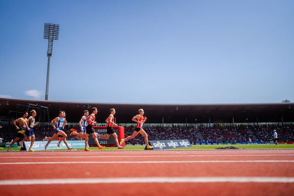 1500m Halbfinale der Männer mit Max Dieterich (LG Braunschweig), Marius Probst (TV Wattenscheid 01), Maximilian Feist (TV Wattenscheid01), Marc Tortell (Athletics Team Karben) während der 113. Deutschen Leichtathletik-Meisterschaften am 08.07.2023 im Auestadion in Kassel